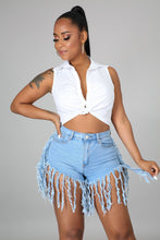 Load image into Gallery viewer, Worth the Tassel denim shorts
